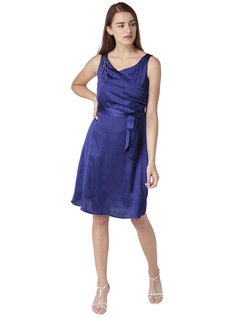 pleat detail sequined belted dress - 15709079 - Zoom Image - 4
