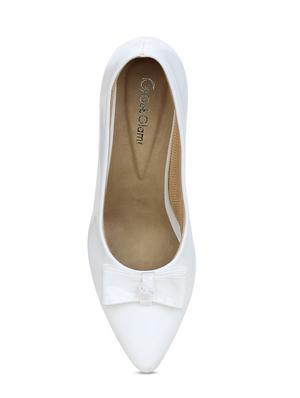 white faux leather slip on pumps - 15713340 - Standard Image - 4