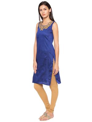 embroidered straight kurta - 15717135 - Standard Image - 2