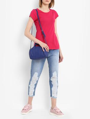 frayed distressed cropped jeans - 15721906 - Standard Image - 5