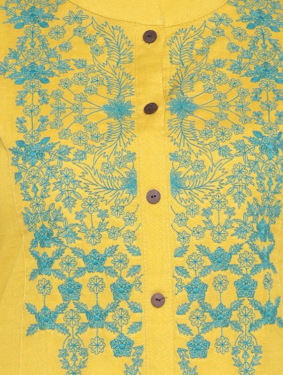 a-line embroidered kurta - 15727388 - Zoom Image - 4