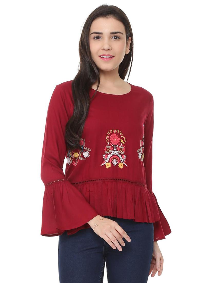 embroidered bell sleeved top - 15728396 - Zoom Image - 1