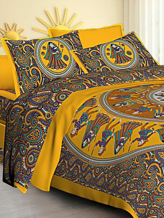 Jaipuri Print Cotton Double Bedsheet with Set of 2 Pillow Covers - 15728756 - Zoom Image - 1