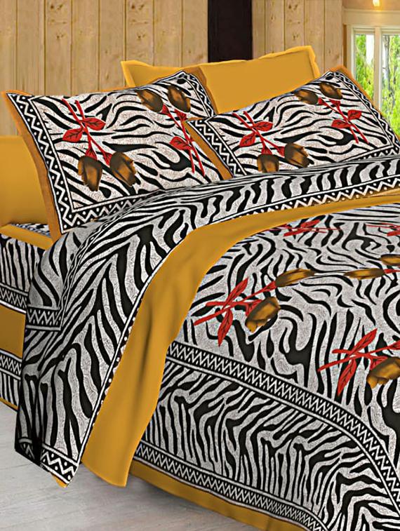 Jaipuri Print Cotton Double Bedsheet with Set of 2 Pillow Covers - 15728761 - Zoom Image - 1