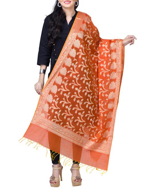 banarasi dupatta with fringes - 15729179 - Standard Image - 1