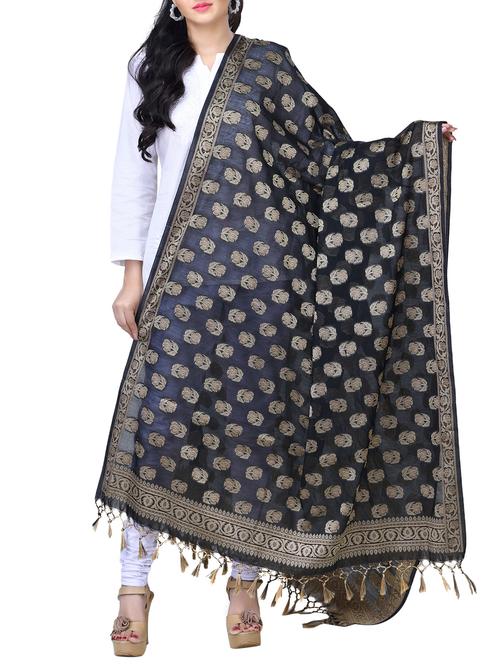 banarasi dupatta with fringes - 15729182 - Standard Image - 1