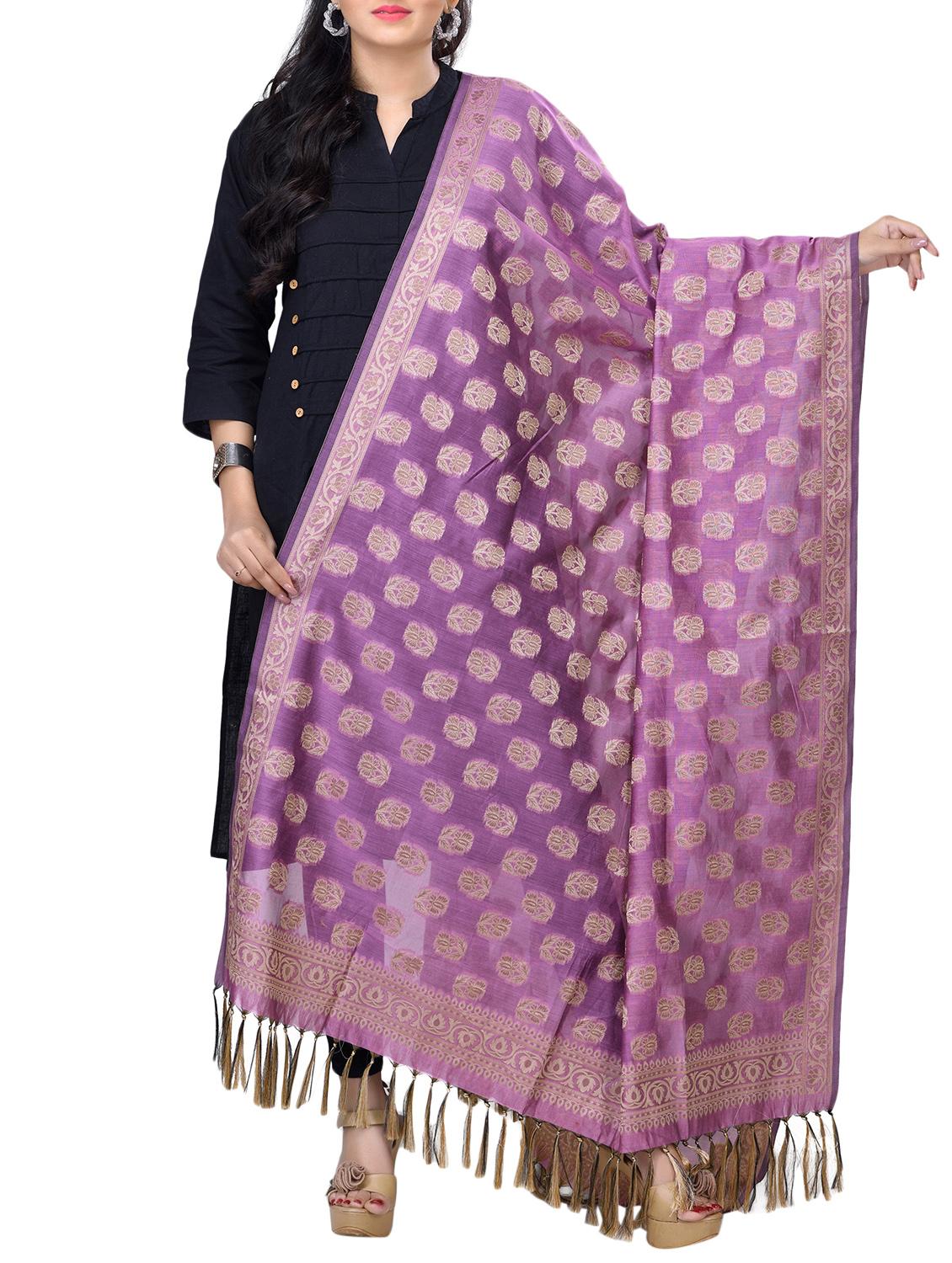 banarasi dupatta with fringes - 15729209 - Zoom Image - 1