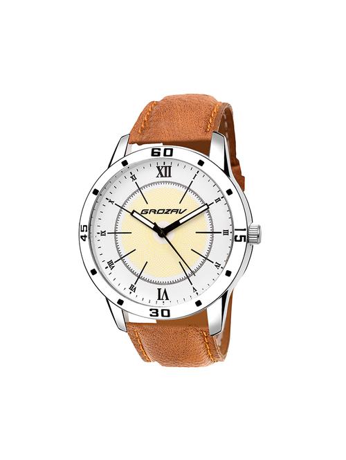 Round dial analog watch (910106WT) - 15731742 - Standard Image - 1