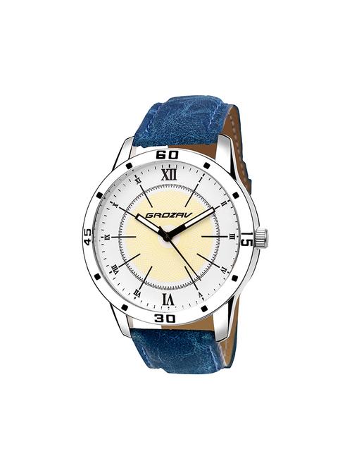 Round dial analog watch (910106WT) - 15731744 - Standard Image - 1