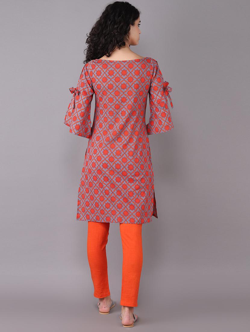 slit sleeved printed kurta with pant set - 15731810 - Zoom Image - 3