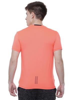 orange cotton t-shirt - 15738162 - Standard Image - 2