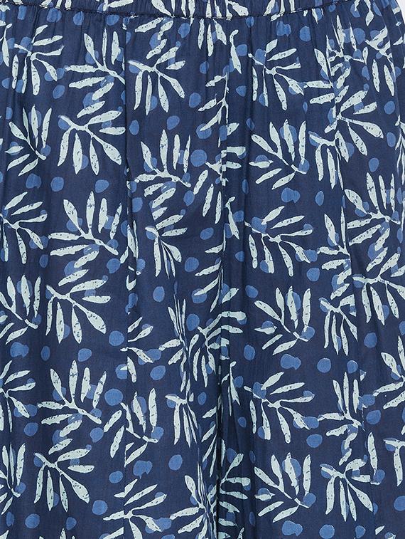 elasticated waist batik print palazzo - 15738715 - Zoom Image - 4