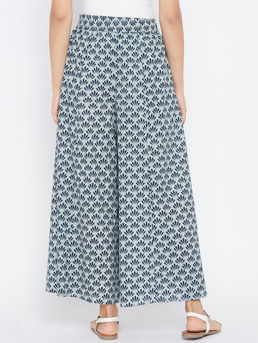 elasticated waist flared palazzo - 15738730 - Zoom Image - 3
