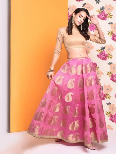 Chanderi crop top with self-design flared skirt set - 15741207 - Very Small Image - 1