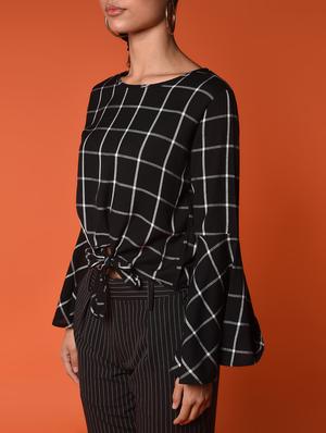 tie-knot hem checkered crop top - 15744488 - Standard Image - 5