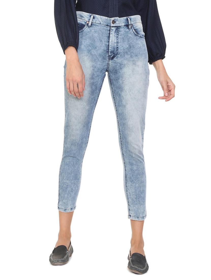 acid washed mid rise jeans - 15750663 - Zoom Image - 1