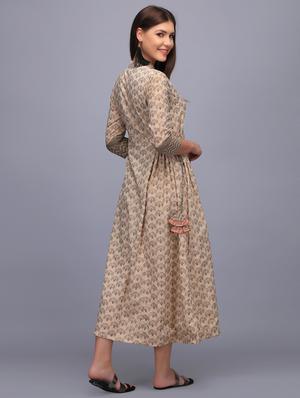 block print flared maxi dress - 15760340 - Standard Image - 3