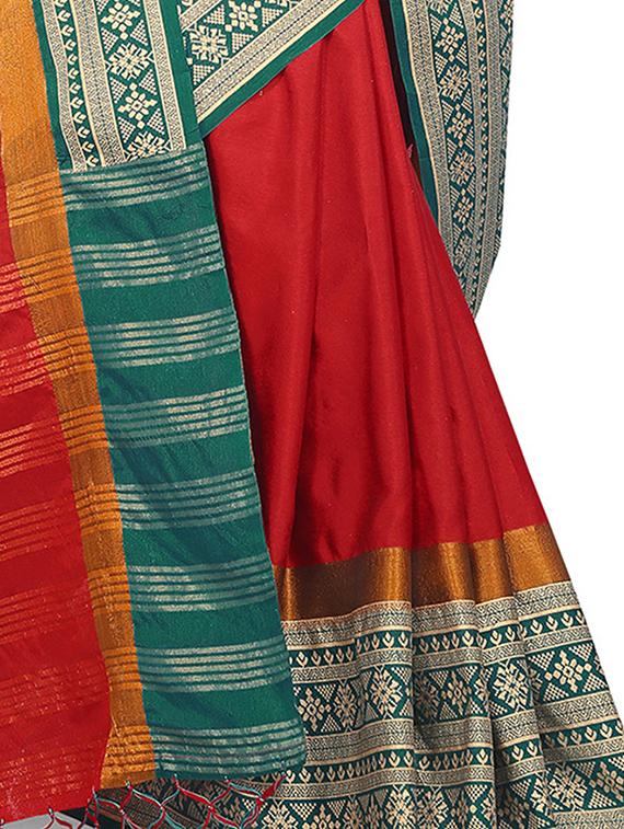 contrast border zari stripe saree with blouse - 15760861 - Zoom Image - 3