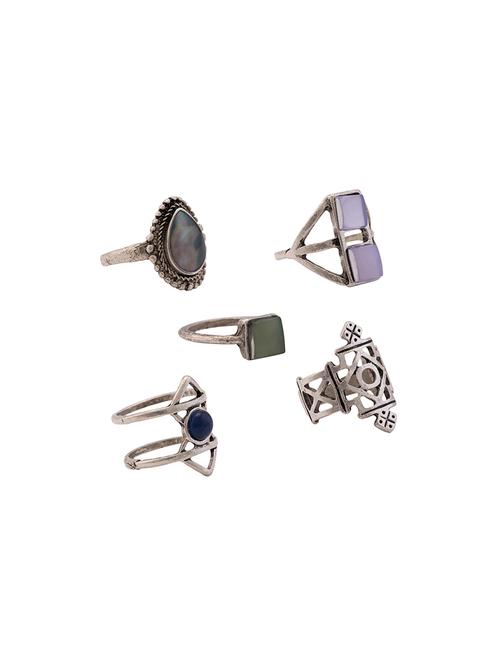 silver metal finger ring - 15761102 - Standard Image - 1