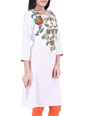 printed straight kurta - 15763857 - Standard Image - 2