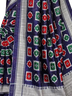 contrast border geometric printed saree with blouse - 15768325 - Standard Image - 4