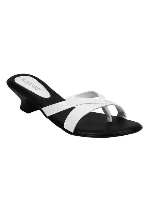 white toe separator sandals - 15771340 - Very Small Image - 1