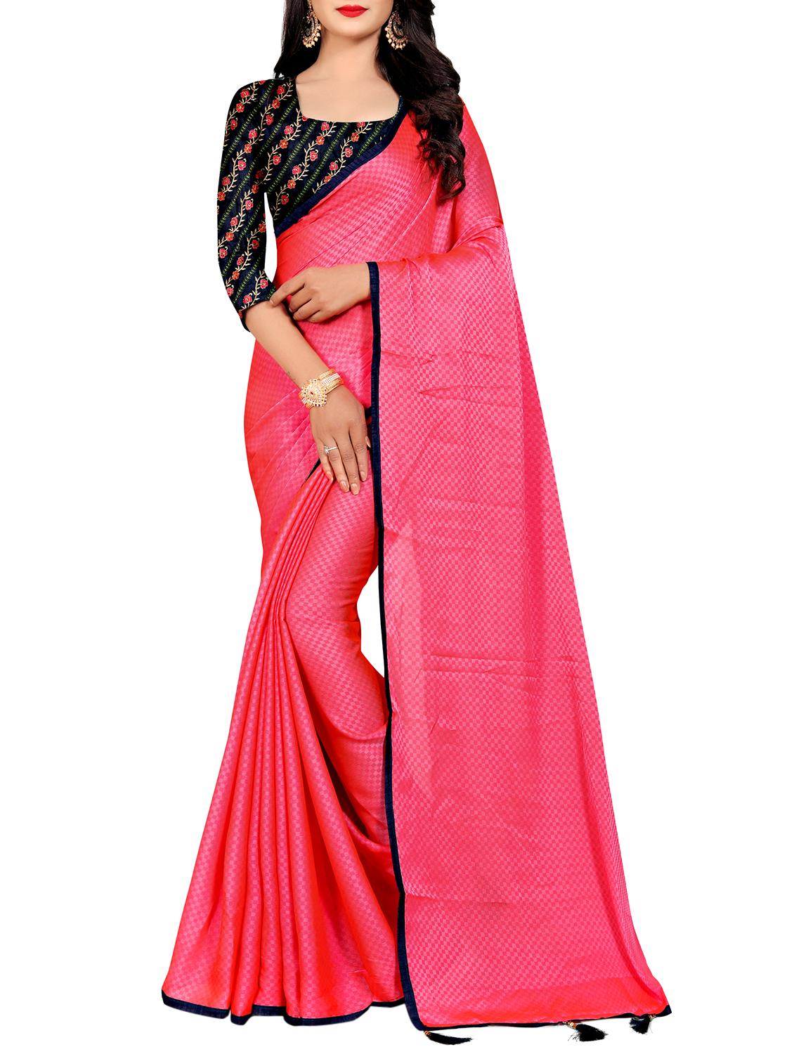 checkered contrast border saree with blouse - 15771389 - Zoom Image - 1