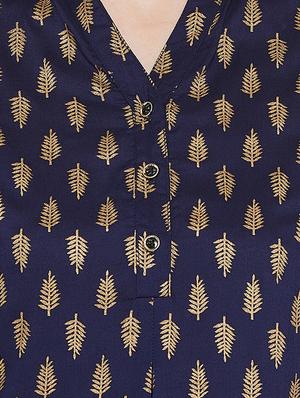 foil print navy blue straight kurta - 15772196 - Standard Image - 4