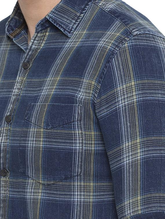 blue checkered casual shirt - 15773151 - Zoom Image - 5