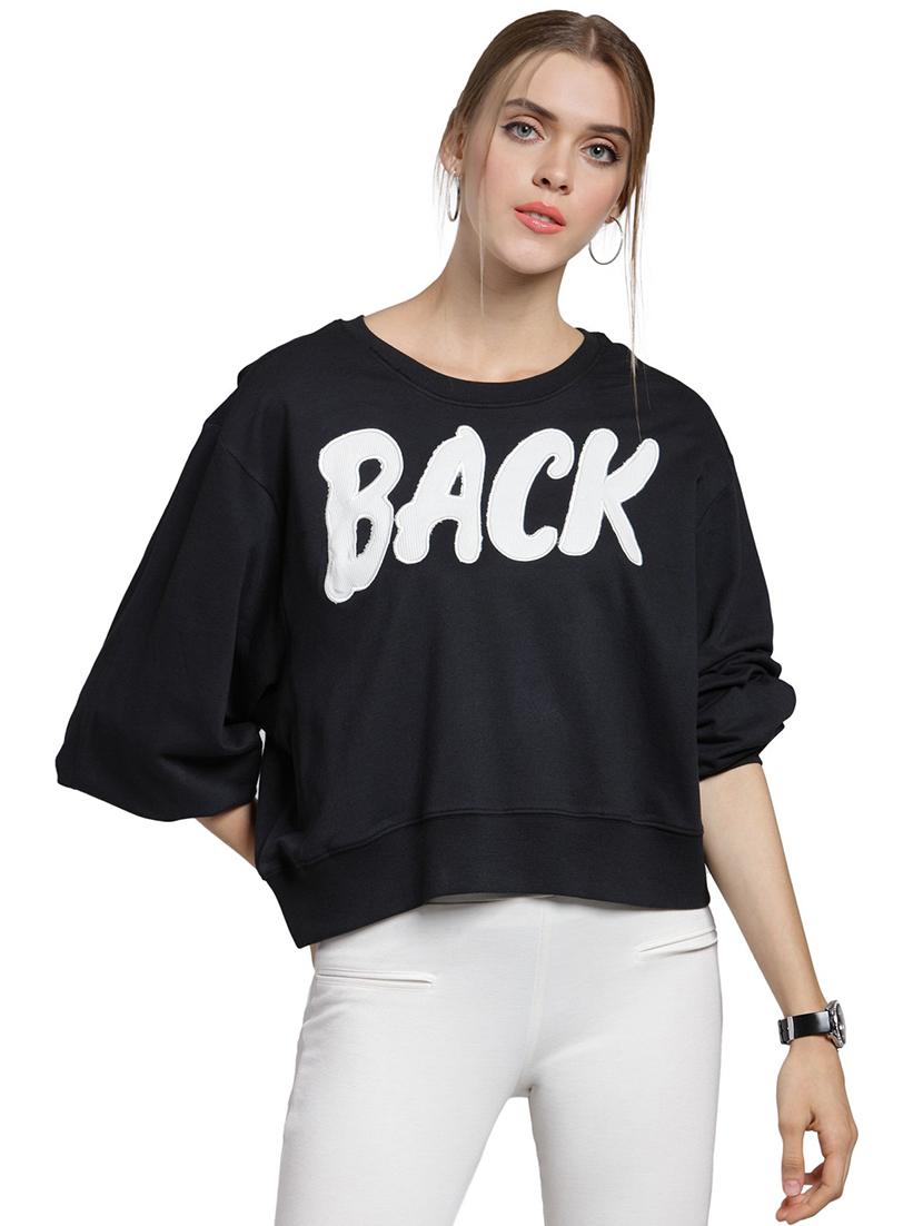 contrast letter patch sweatshirt - 15774793 - Zoom Image - 1