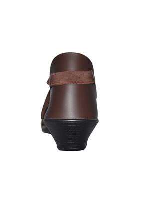 brown back strap sandals - 15775011 - Standard Image - 3
