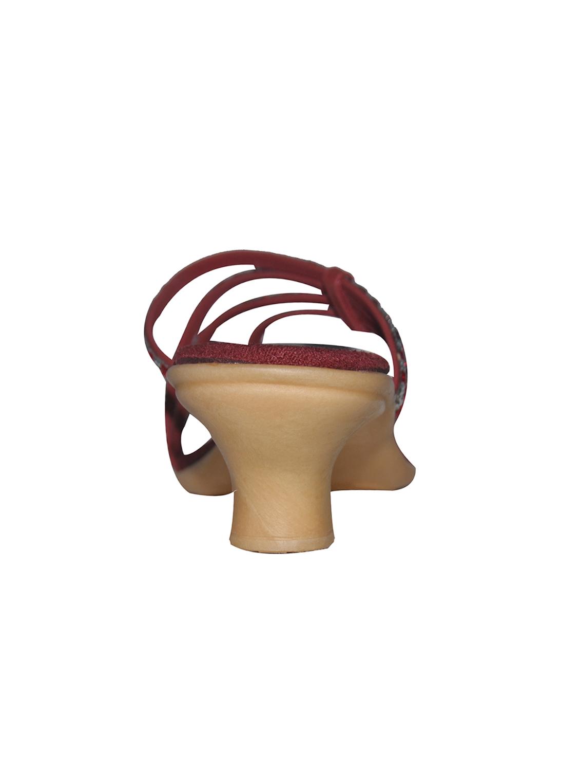maroon toe separator sandals - 15775022 - Zoom Image - 3