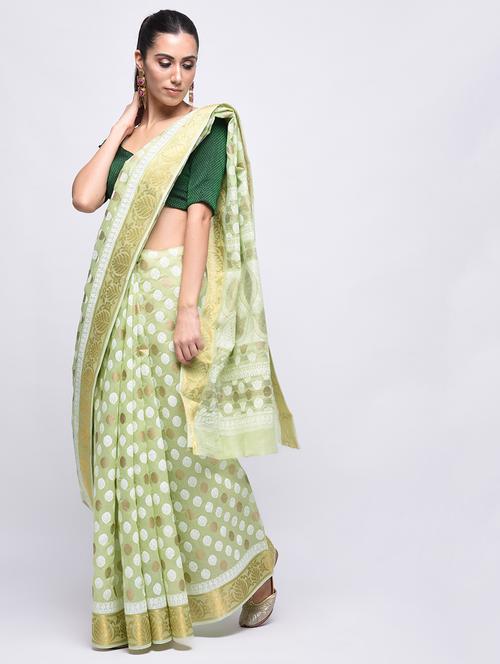 ethnic motif printed saree with blouse - 15775422 - Standard Image - 1