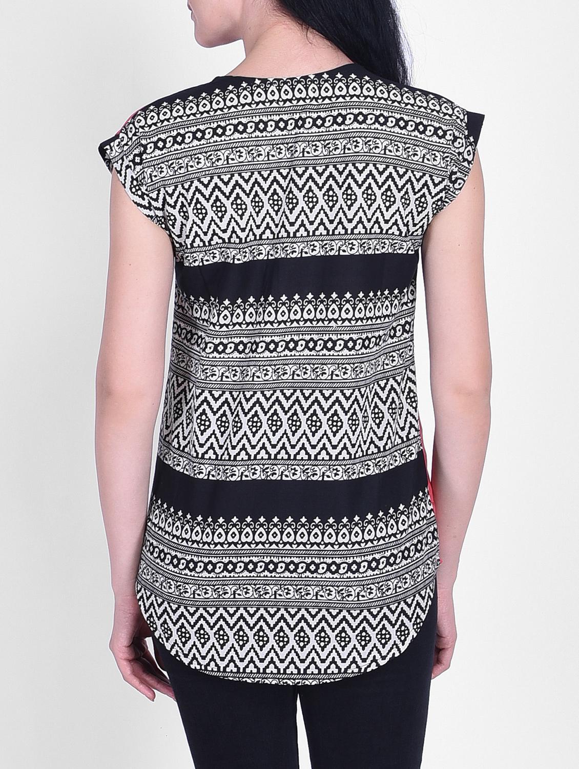 patch pocket detail top - 15776814 - Zoom Image - 3