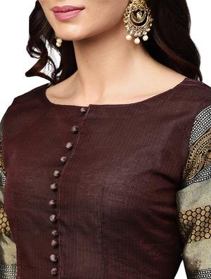 contrast border art silk saree with blouse - 15777623 - Standard Image - 3
