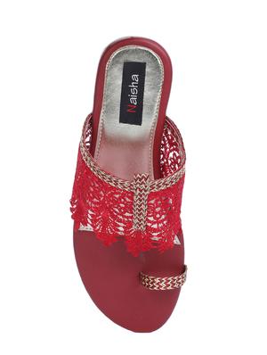 red one toe sandals - 15781274 - Standard Image - 4