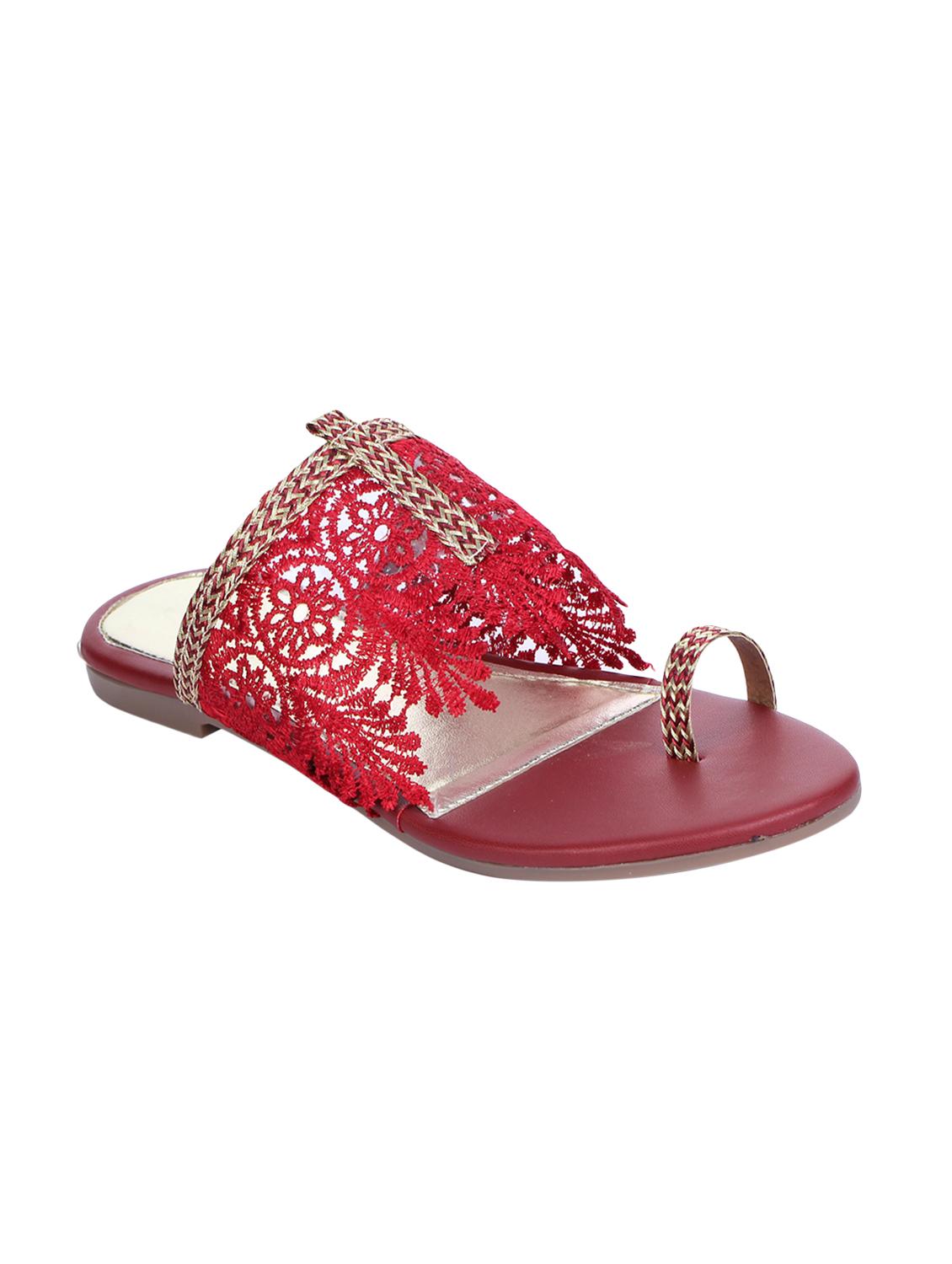 red one toe sandals - 15781274 - Zoom Image - 1