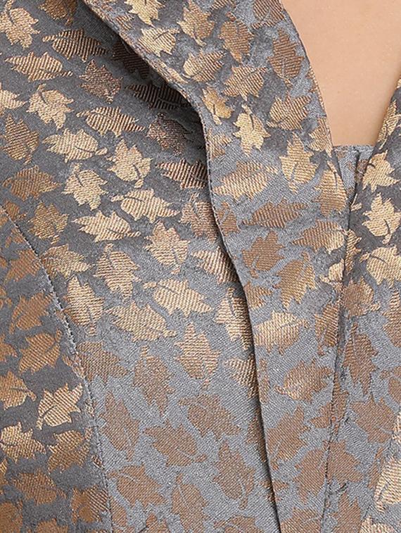 zari self-design bell sleeved blouse - 15782211 - Zoom Image - 5