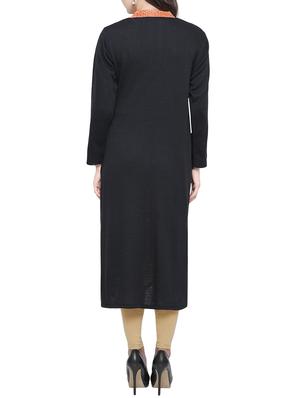 asymmetric contrast panel woollen kurta - 15791898 - Standard Image - 3