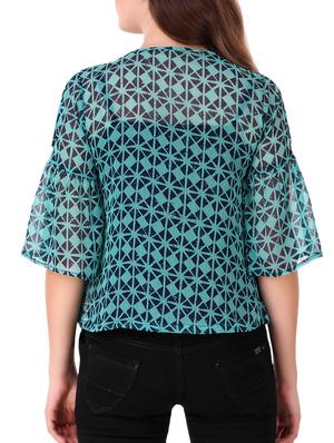 cutout detail geometric top - 15798806 - Standard Image - 3