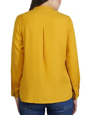 button detail pin-tucked top - 15798811 - Standard Image - 3