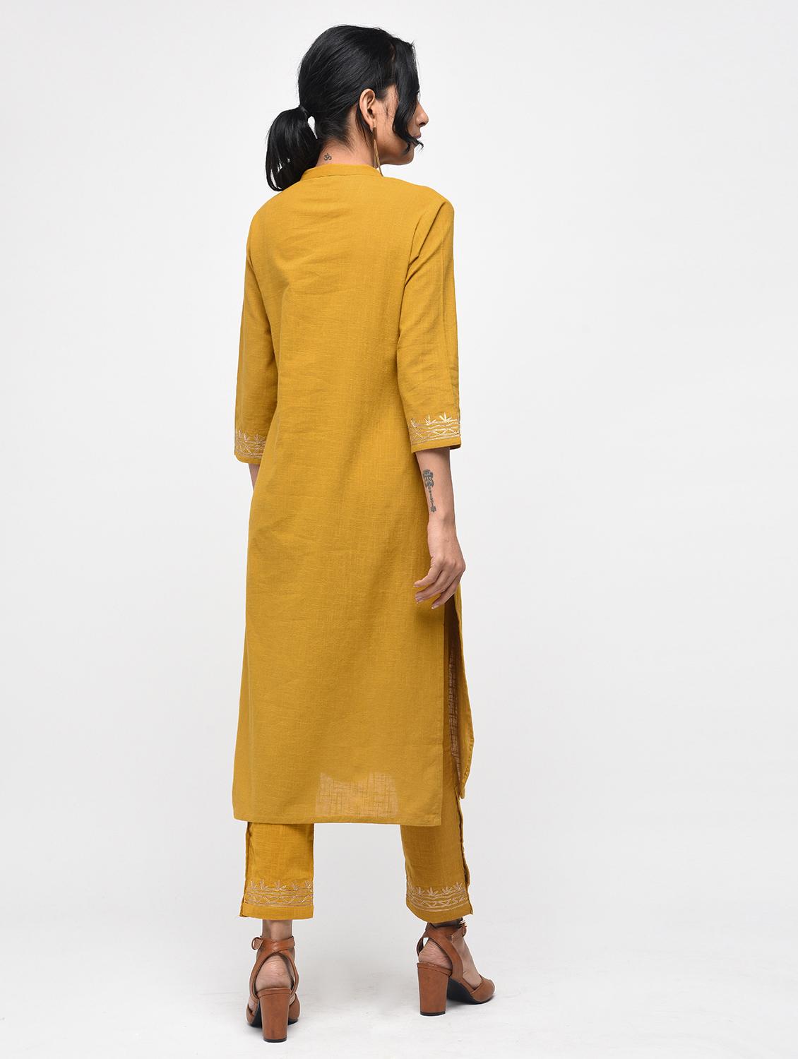 gota work kurta with slit pant set - 15799429 - Zoom Image - 3