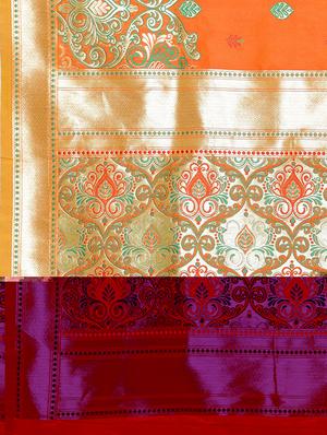 zari woven banarsi saree with blouse - 15799496 - Standard Image - 4