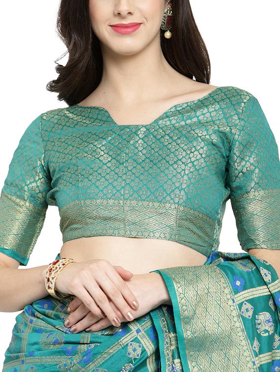 zari woven patola saree with blouse - 15799505 - Zoom Image - 3
