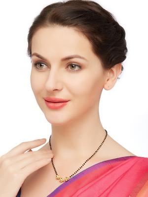 gold metal pendant - 15799541 - Standard Image - 3