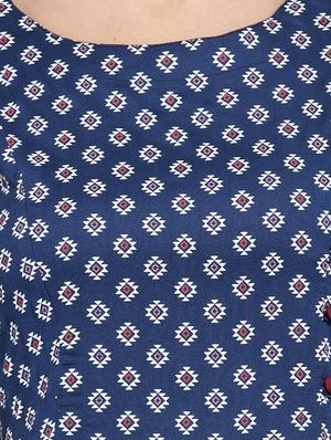 high slit printed kurta - 15799812 - Standard Image - 4