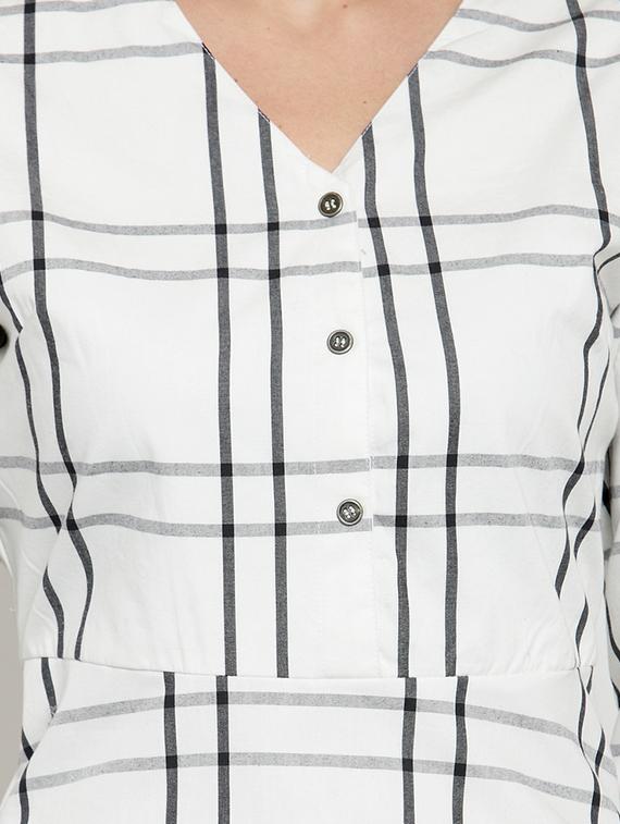checkered a-line kurta - 15799819 - Zoom Image - 4