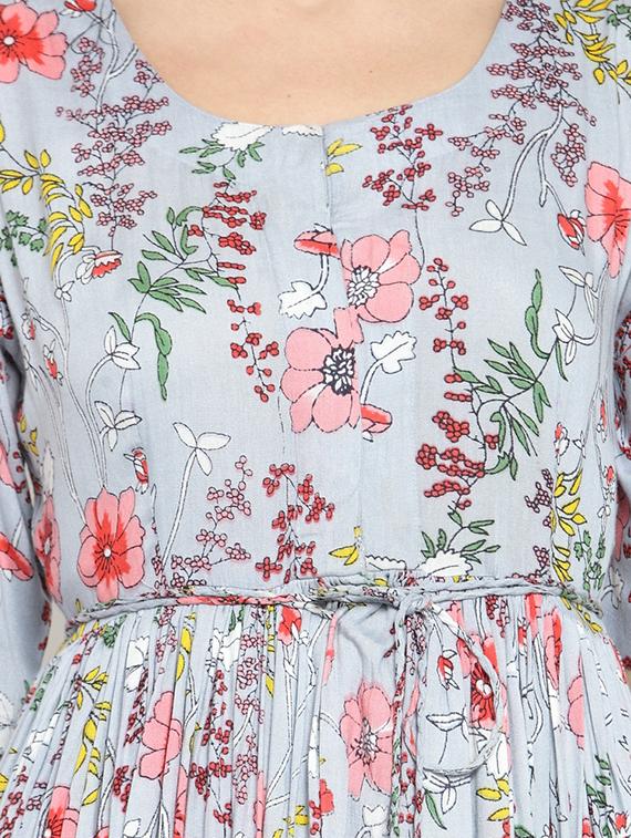 floral front drawstring flared kurta with palazzo set - 15799865 - Zoom Image - 4