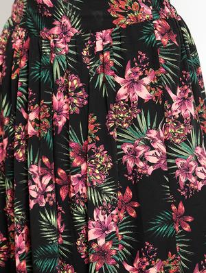 floral flared long skirt - 15799880 - Standard Image - 5