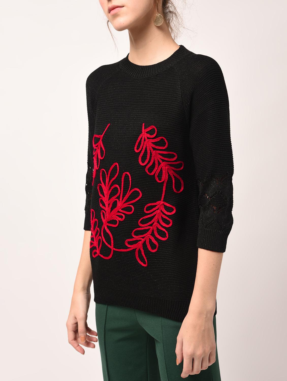 raglan sleeved embroidered pullover - 15800276 - Zoom Image - 4